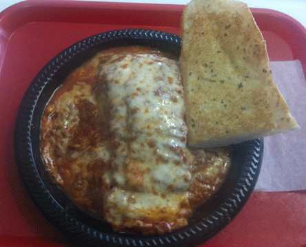 Lasagna with garlic bread